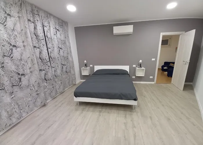 Domus Genuensis جنوة